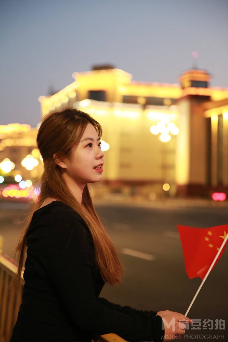 夜景模特