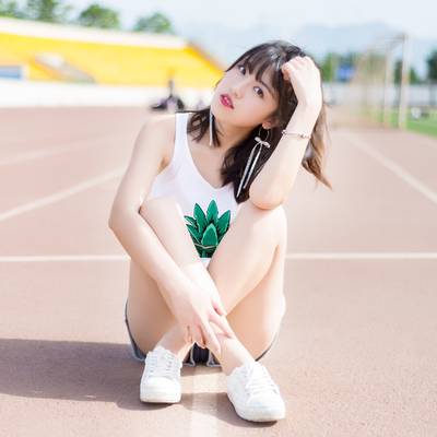 校园模特