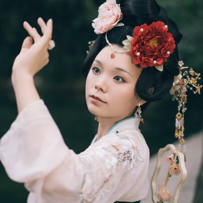 汉服模特