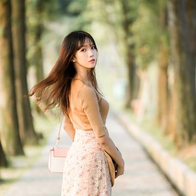 清新模特