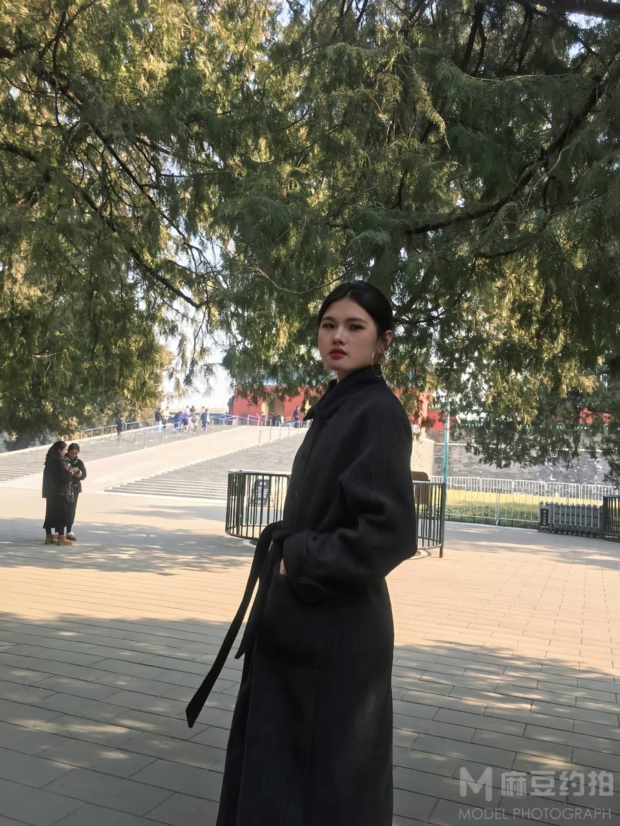 纪实模特