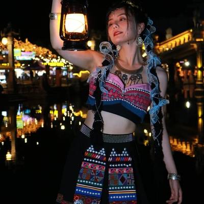 夜景模特