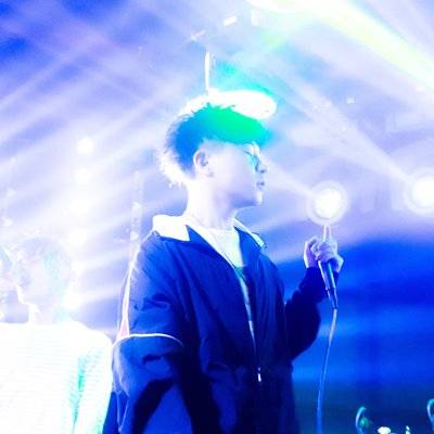 黑白模特
