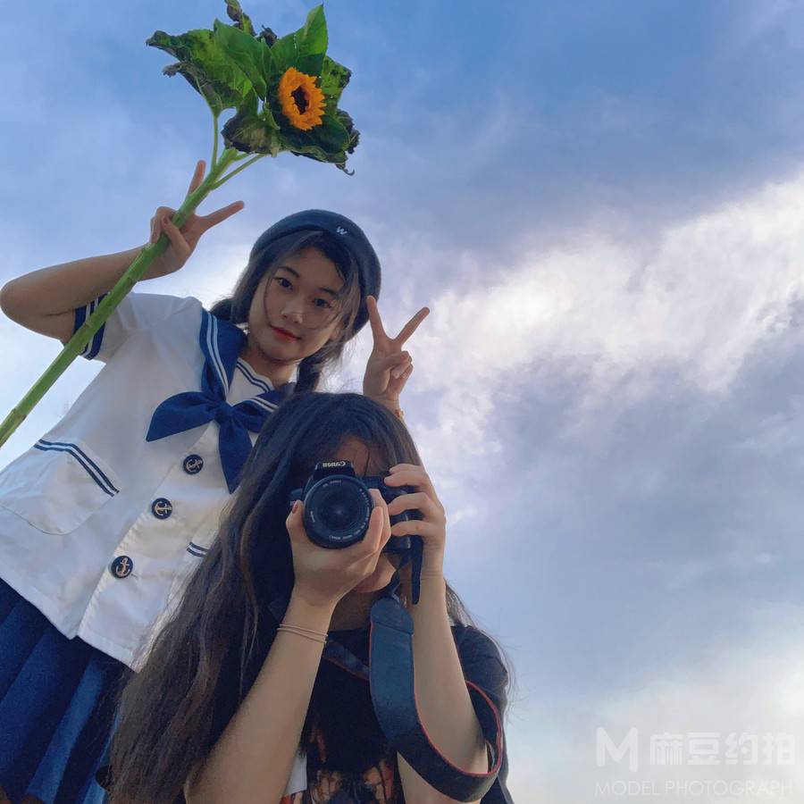 校园模特