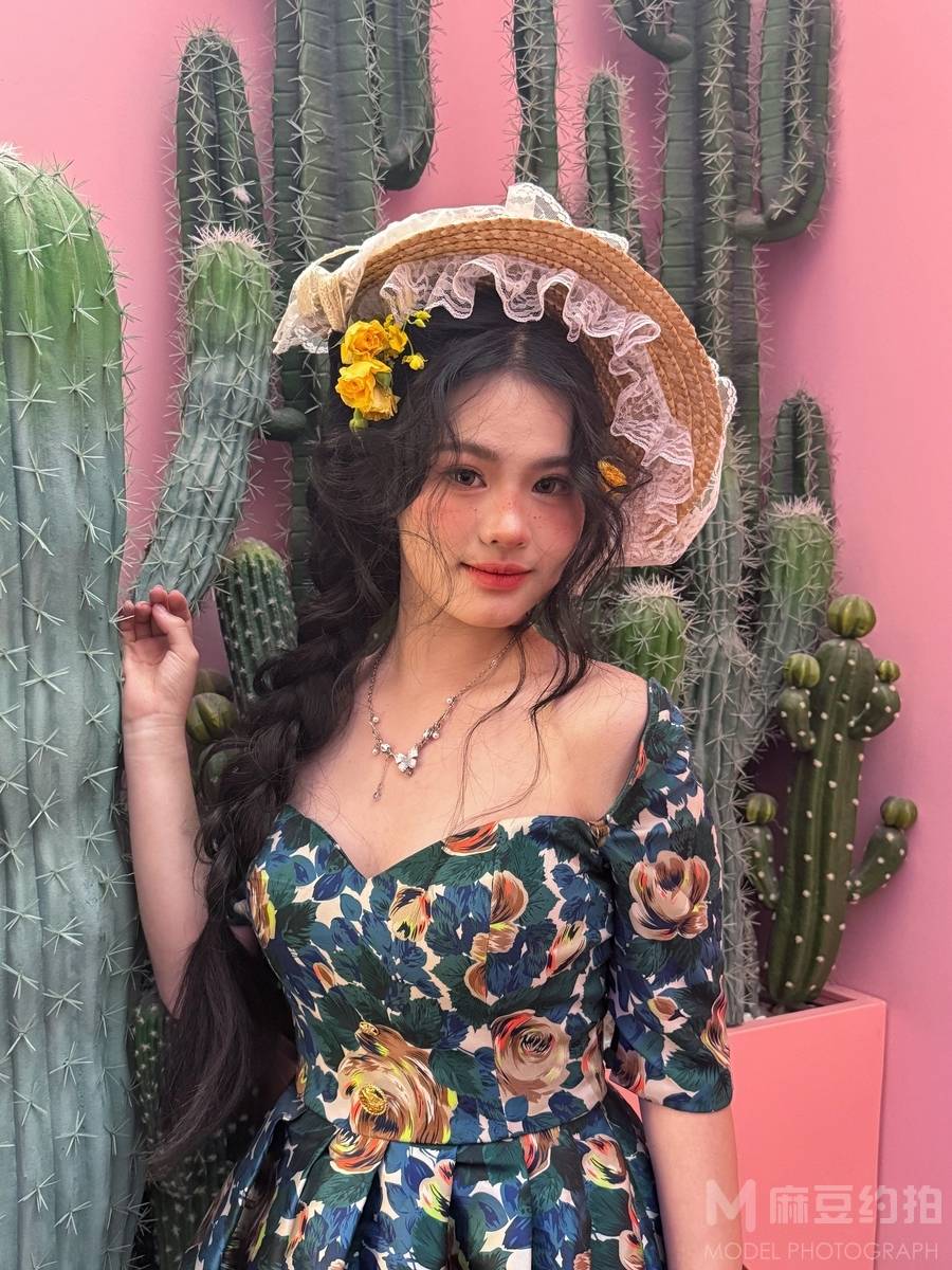 妆容模特
