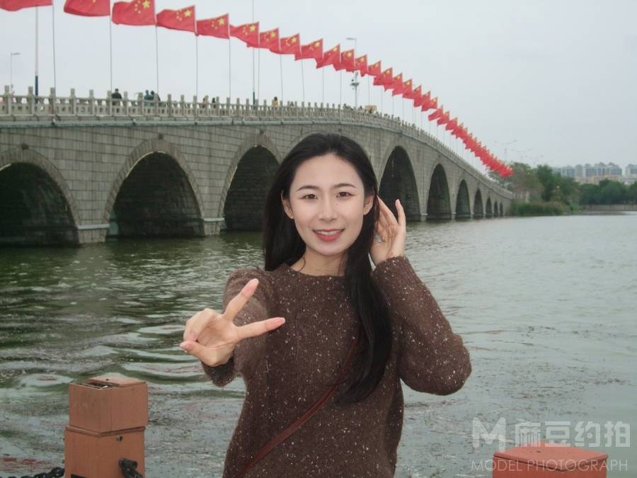 纪实模特