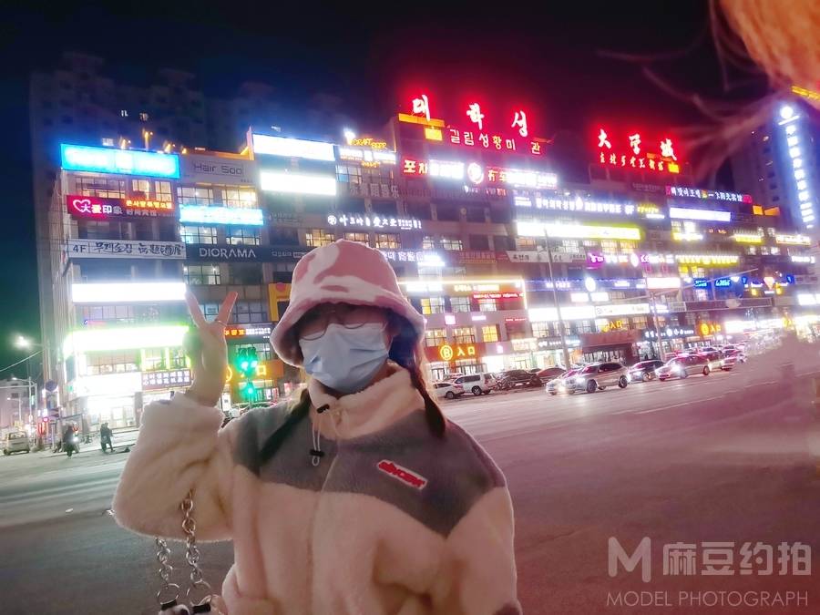 校园模特