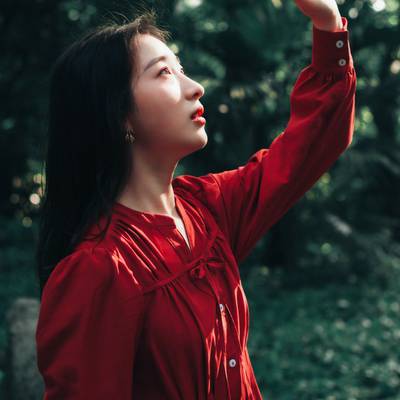 情绪模特