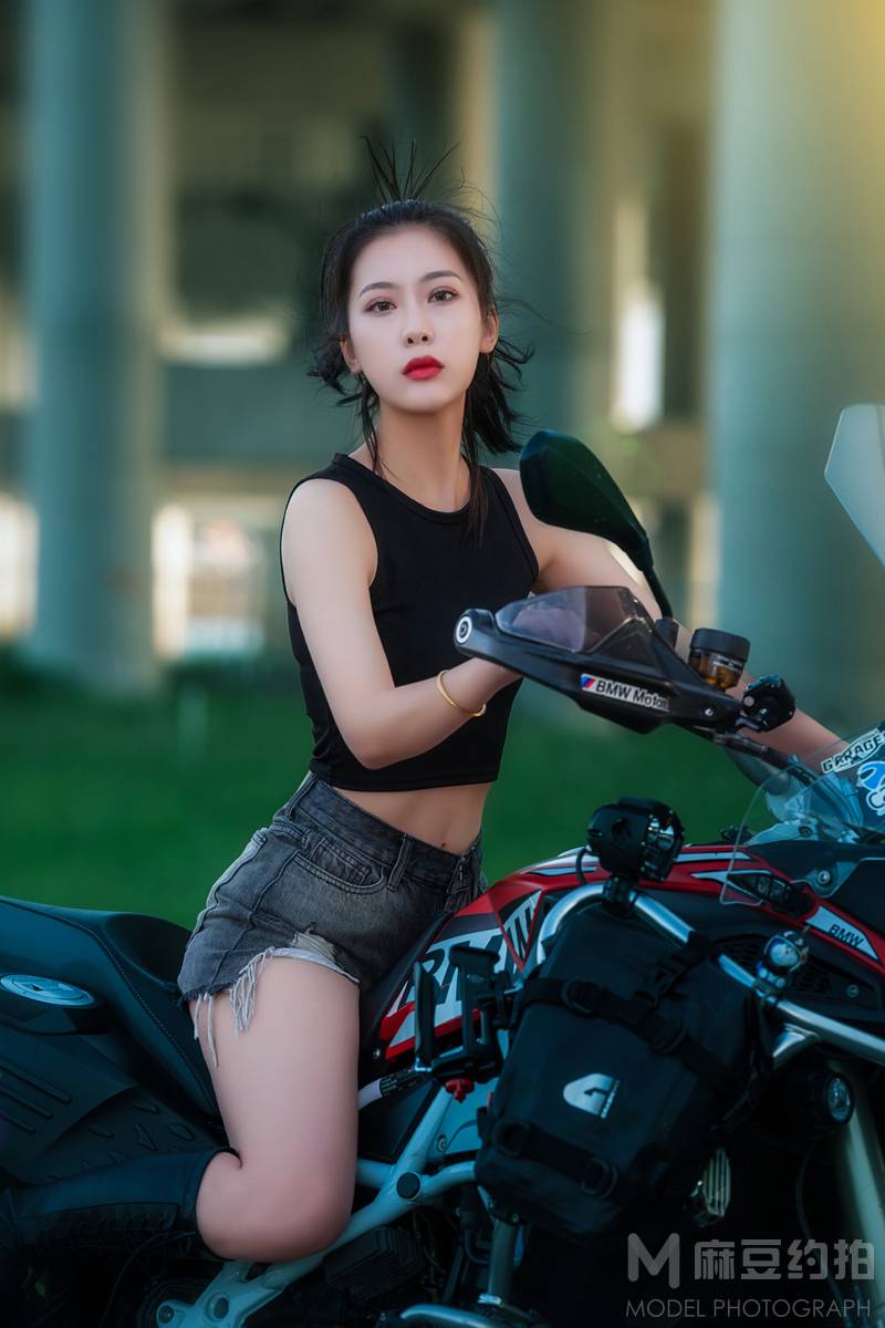 暗黑模特