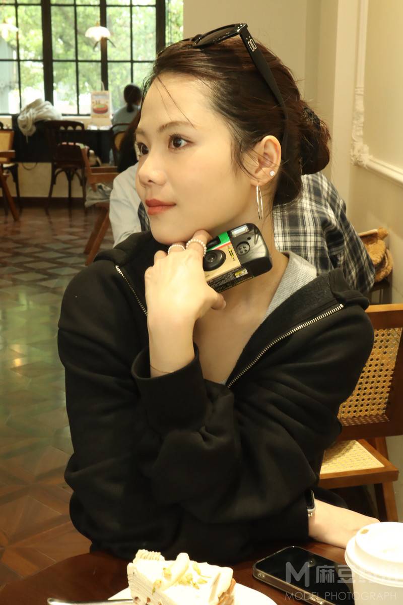宝丽来模特