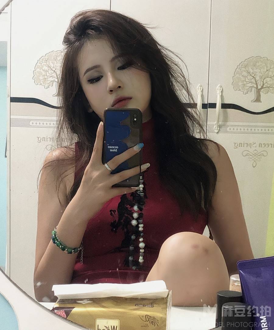 胶片模特