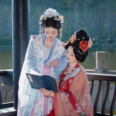 汉服模特