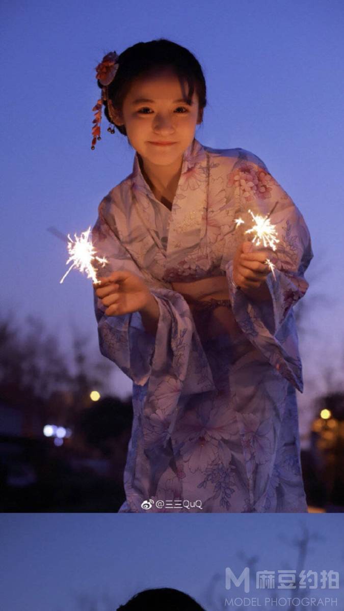 夜景模特
