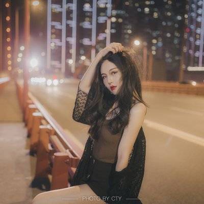 夜景模特