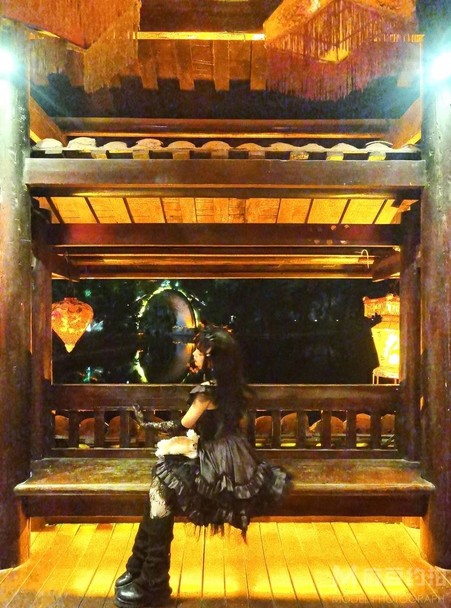 暗黑模特