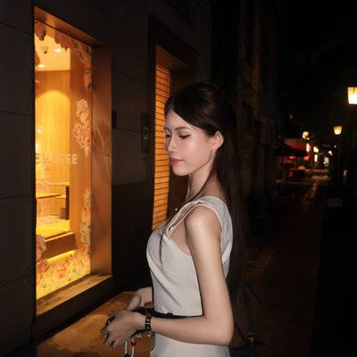 夜景模特