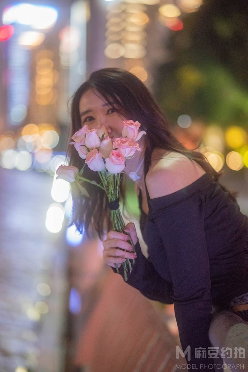 夜景模特