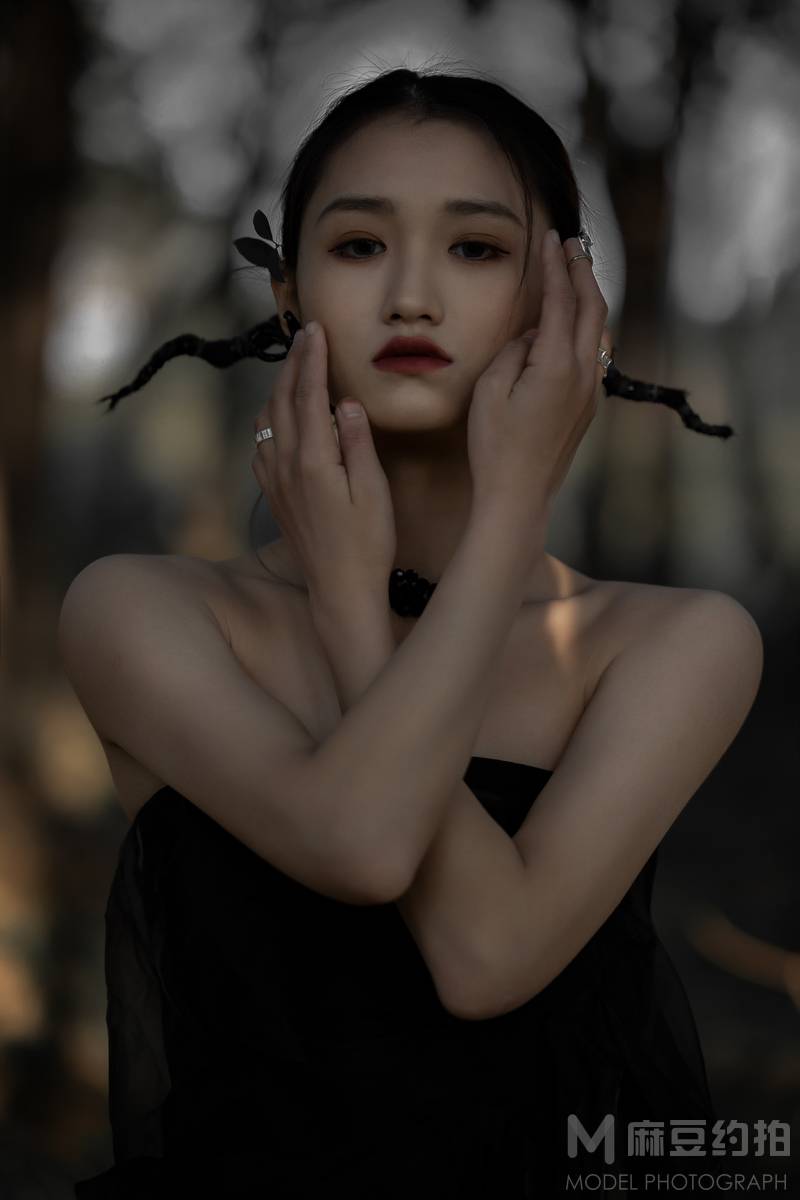 暗黑模特