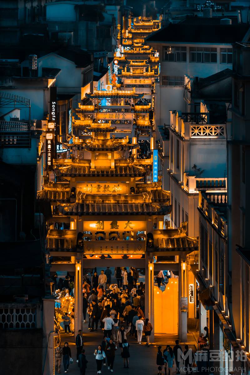 夜景模特
