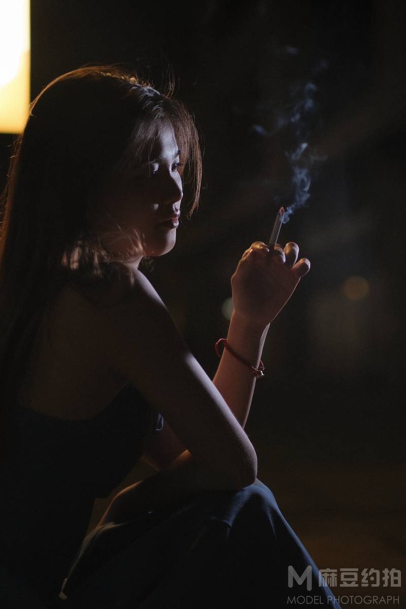 夜景模特
