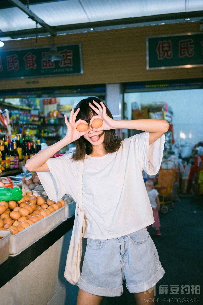 校园模特