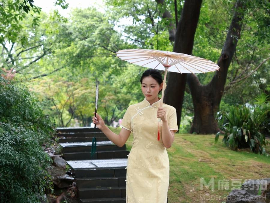 民国模特