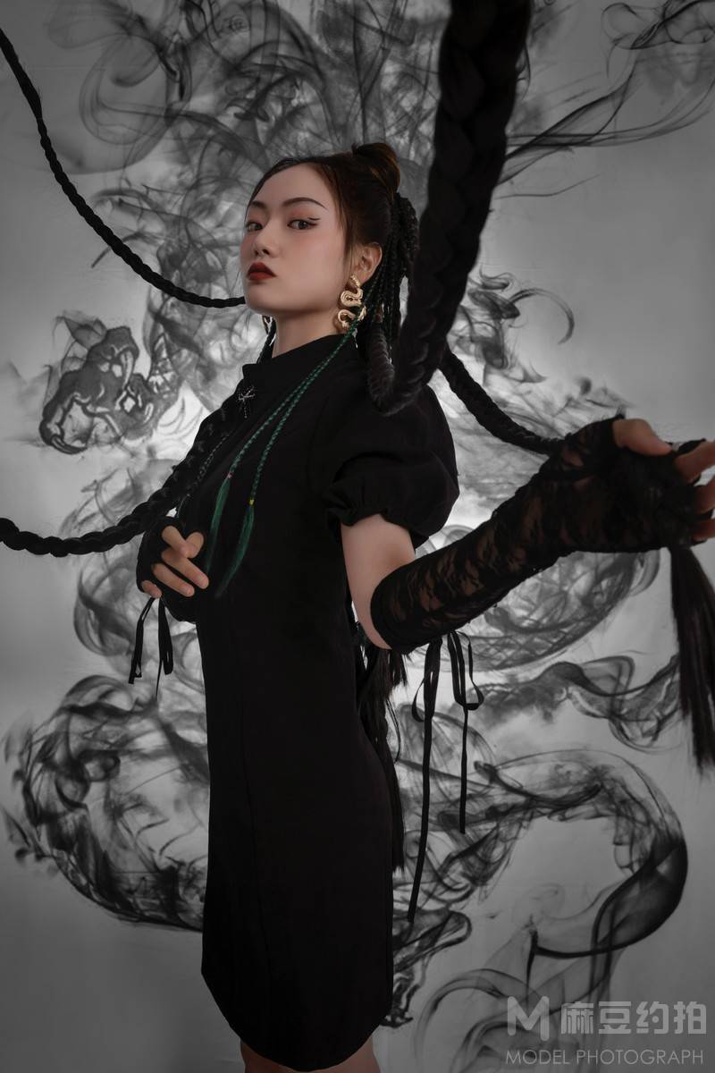 暗黑模特