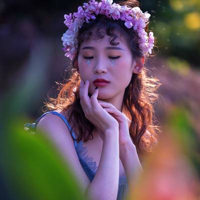 情绪模特