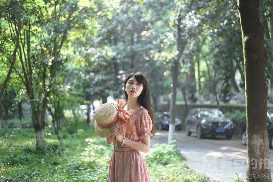 校园模特