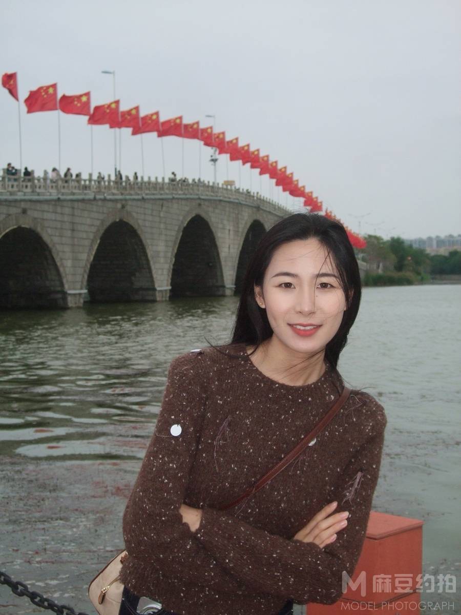 纪实模特