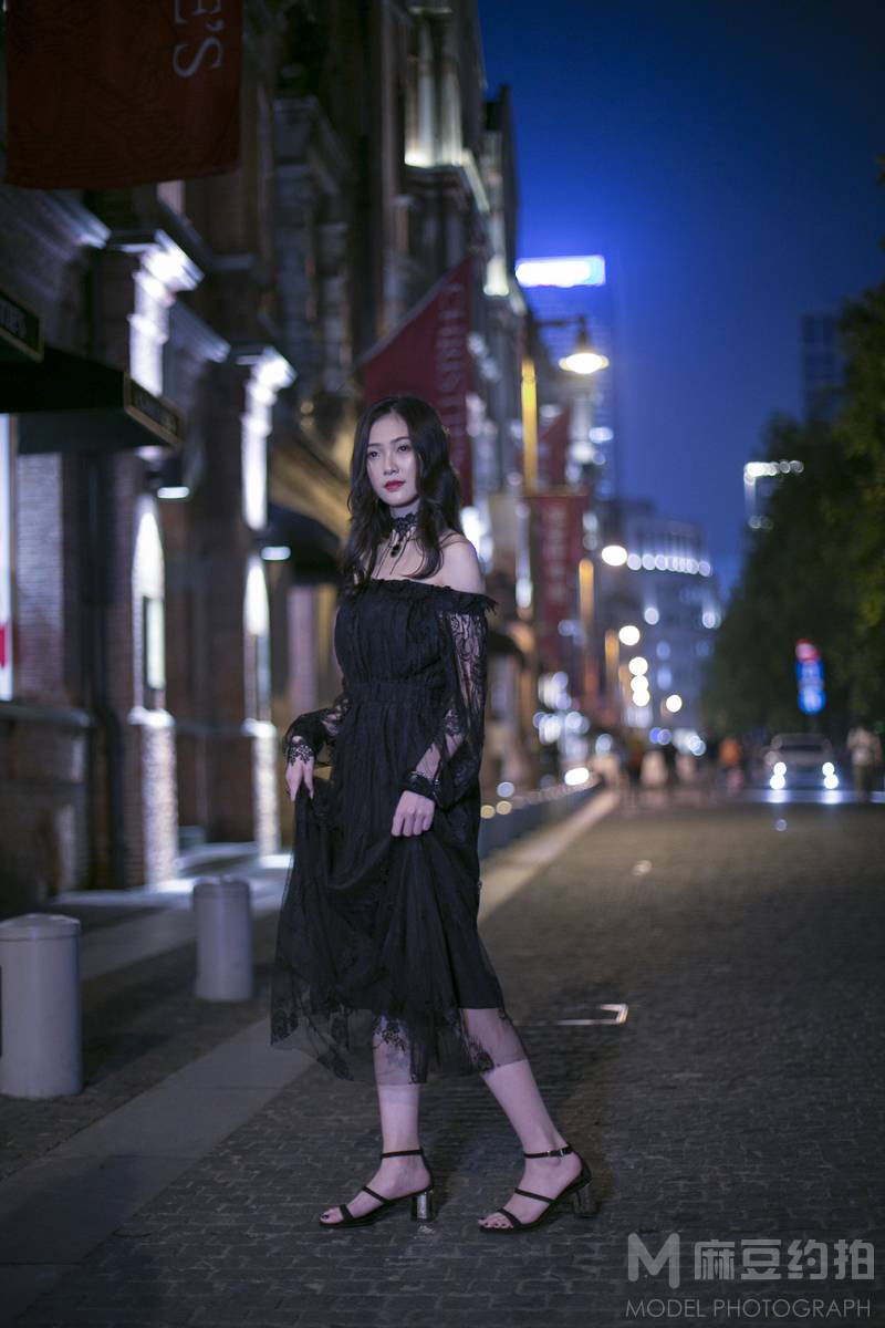 夜景模特