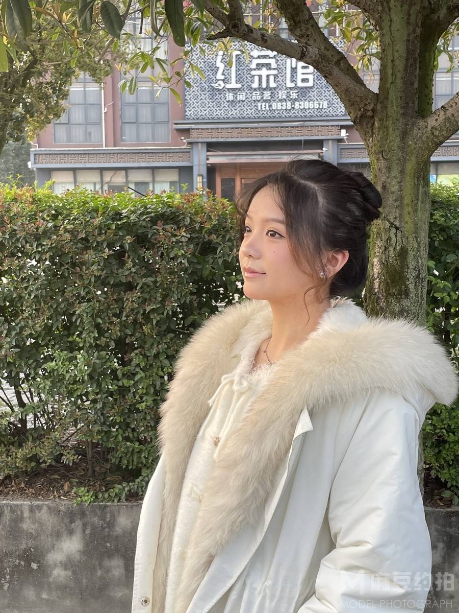 妆容模特