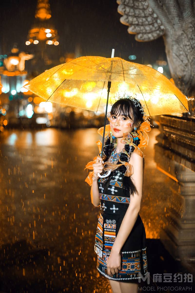 夜景模特
