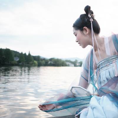 汉服模特