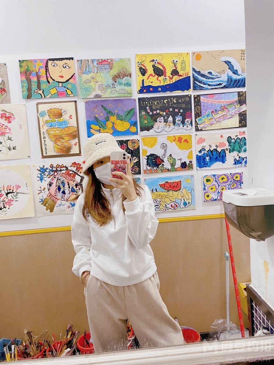校园模特