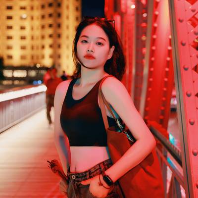 情绪模特