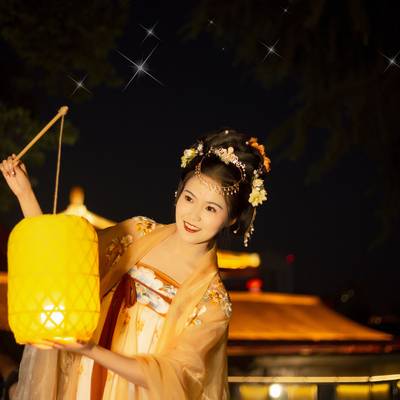 汉服模特