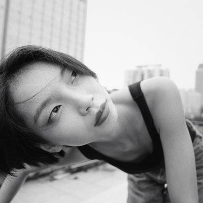 黑白模特