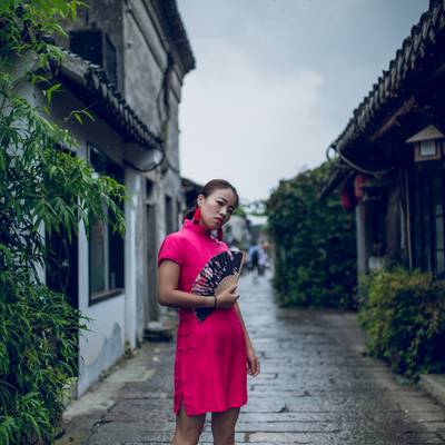 情绪模特