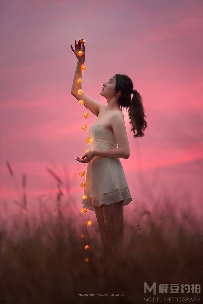 夜景模特