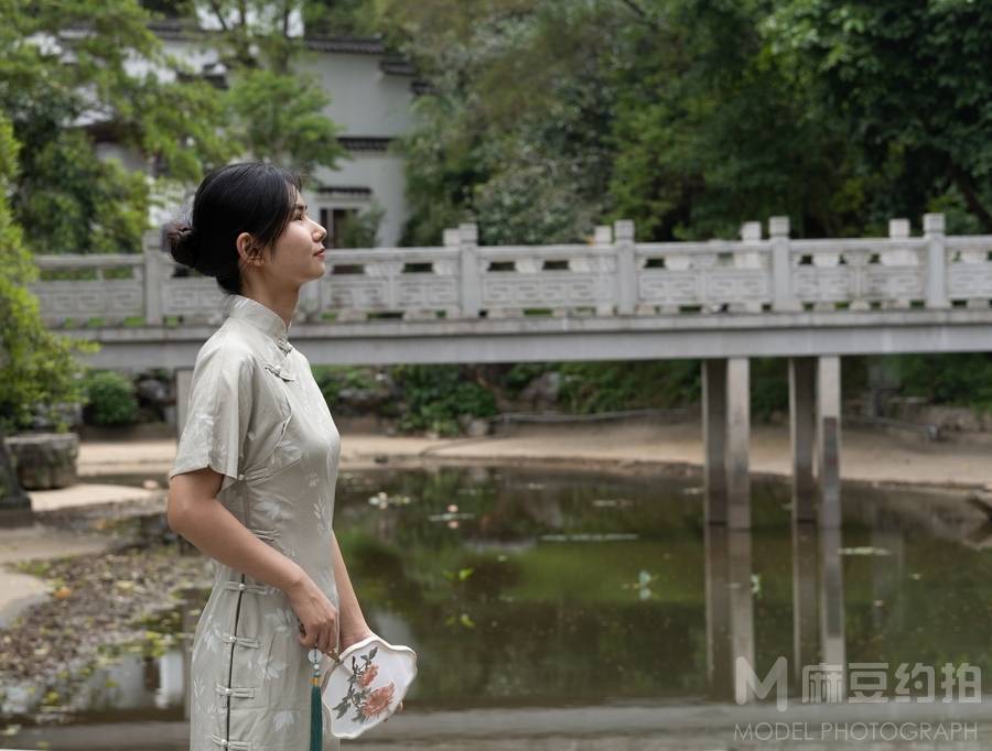 民国模特