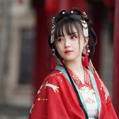 汉服模特