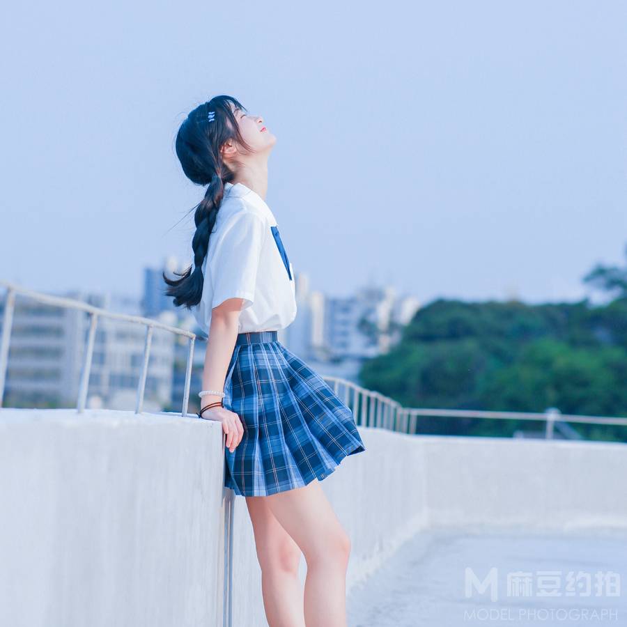 校园模特