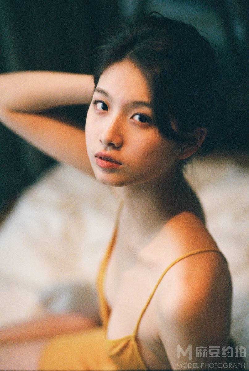 胶片模特