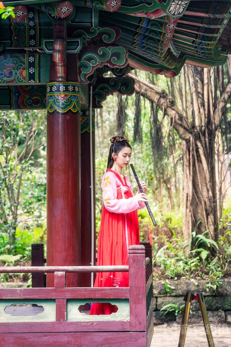 汉服模特