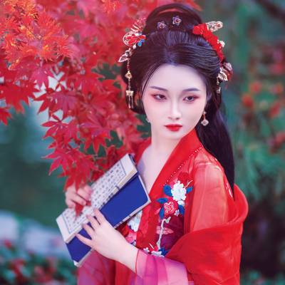 汉服模特