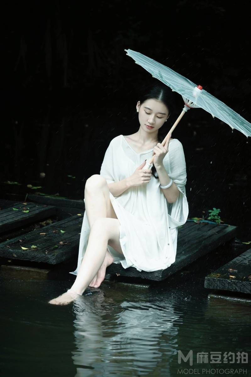 民国模特