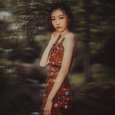 情绪模特