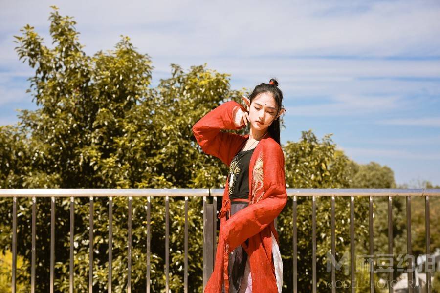 汉服模特