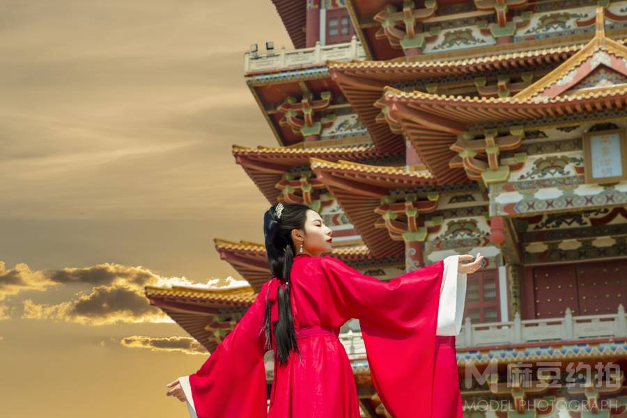汉服模特